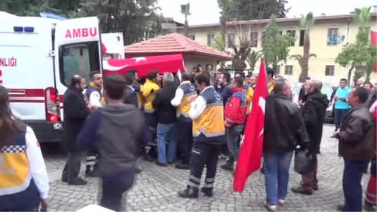 Sınıra Giderken Kazada Hayatını Kaybeden Sağlık Çalışanı Uğurlandı