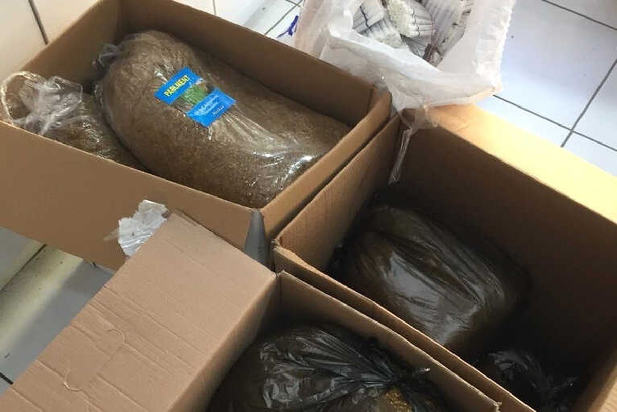 Uşak\'ta Kaçak Tütün Operasyonu