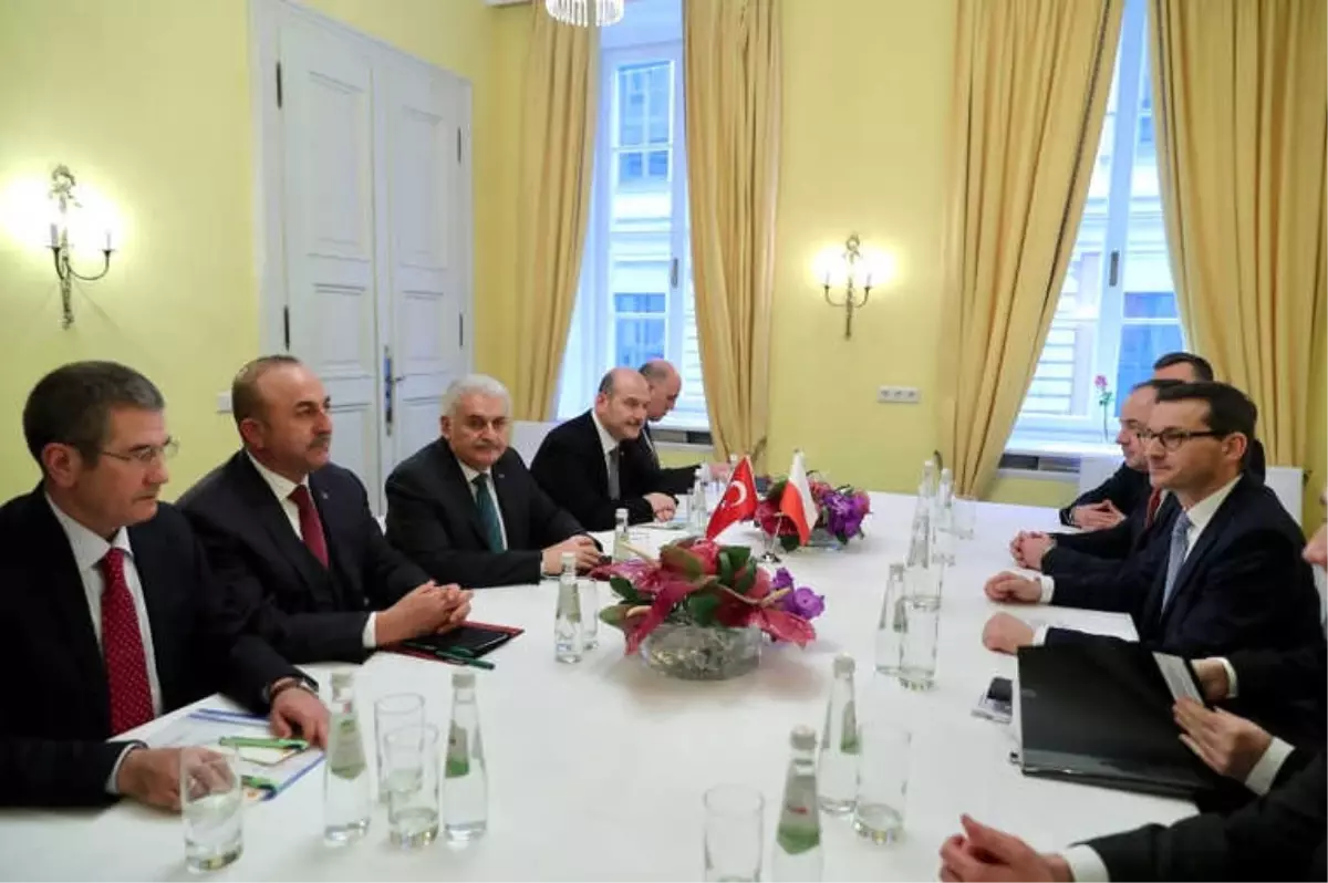 Başbakan Yıldırım, Polonya Başbakanı Morawiecki ile Bir Araya Geldi