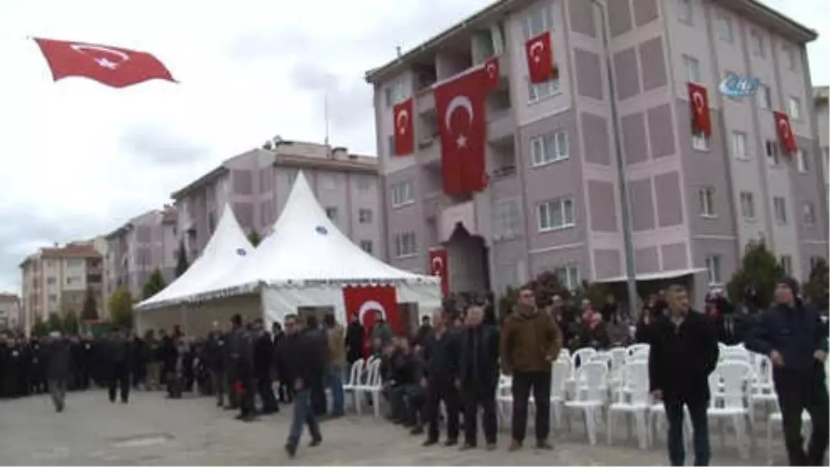 Bursalı Şehit Yüzbaşının Cenazesi Son Kez Baba Ocağına Getirildi