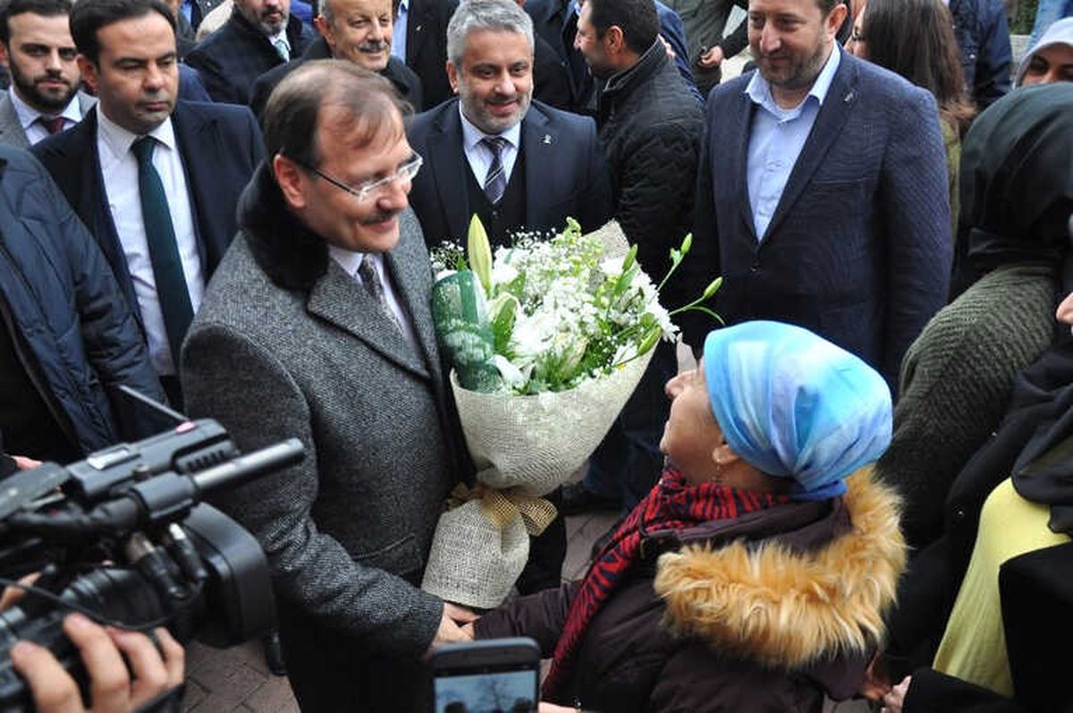 Çavuşoğlu: "Ak Parti Sendelerse Türkiye Sendeler"