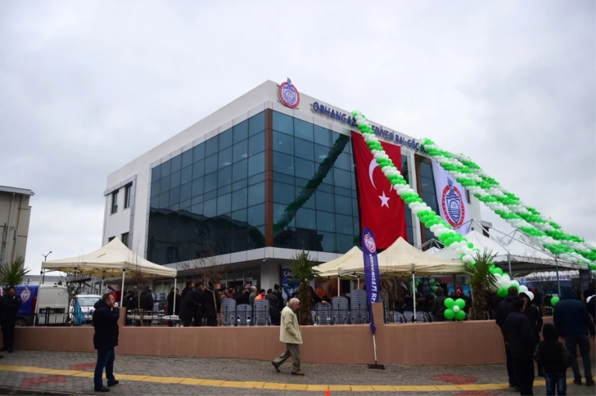 Çavuşoğlu Bal-Göç\'ün Yeni Binasını Açtı
