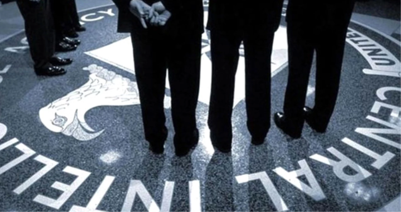 CIA\'nin Eski Direktöründen Skandal İtiraf: ABD Başka Ülkelerde Seçimlere Karıştı