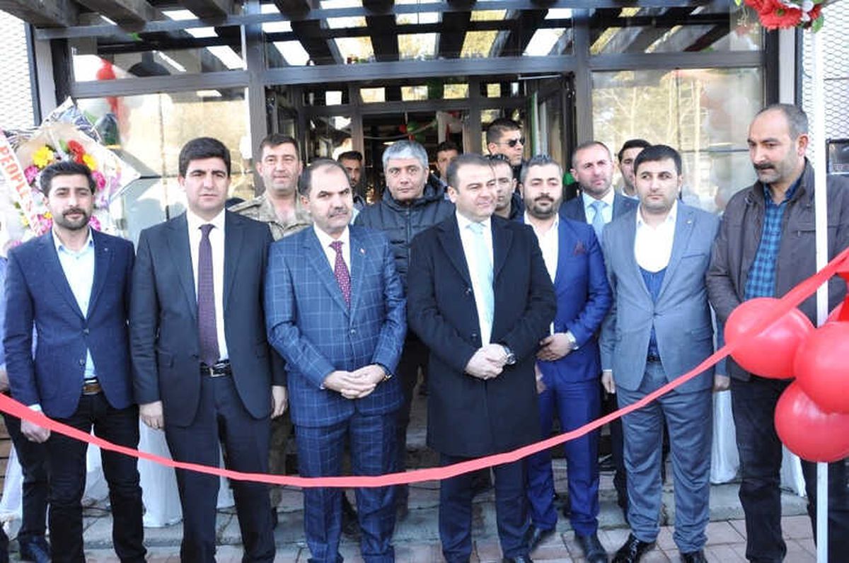 Kaymakam Yaşar\'dan İş Yeri Açılışı