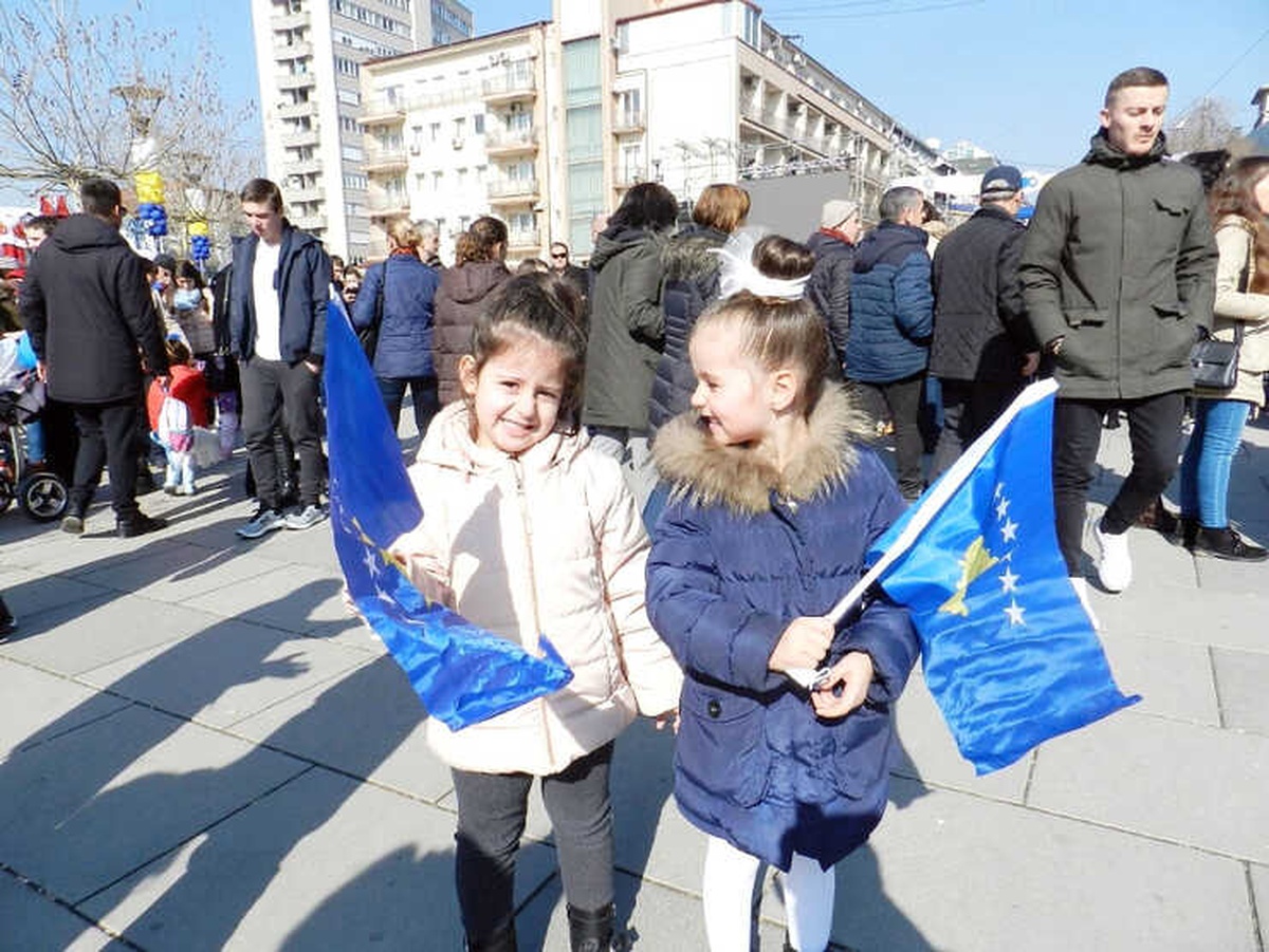 Kosova Bağımsızlığının 10. Yılını Kutladı