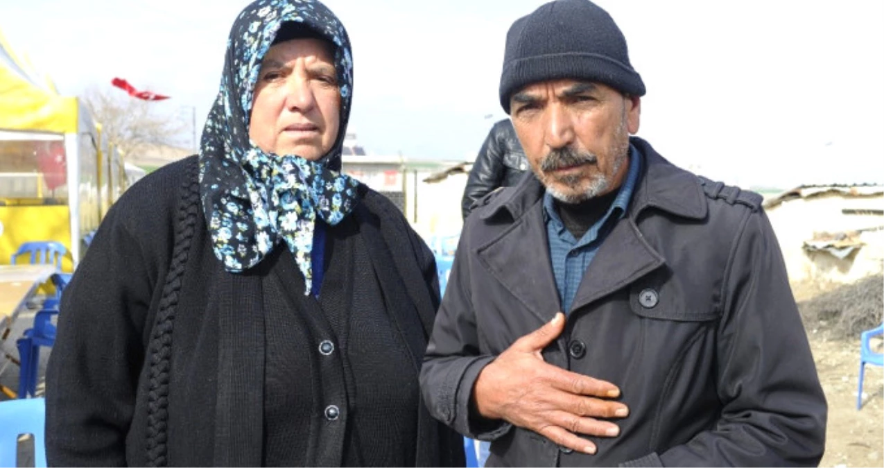 Şehit Annesi ve Babasının Sözleri Türkiye\'nin Göğsünü Kabarttı: Dik Durun