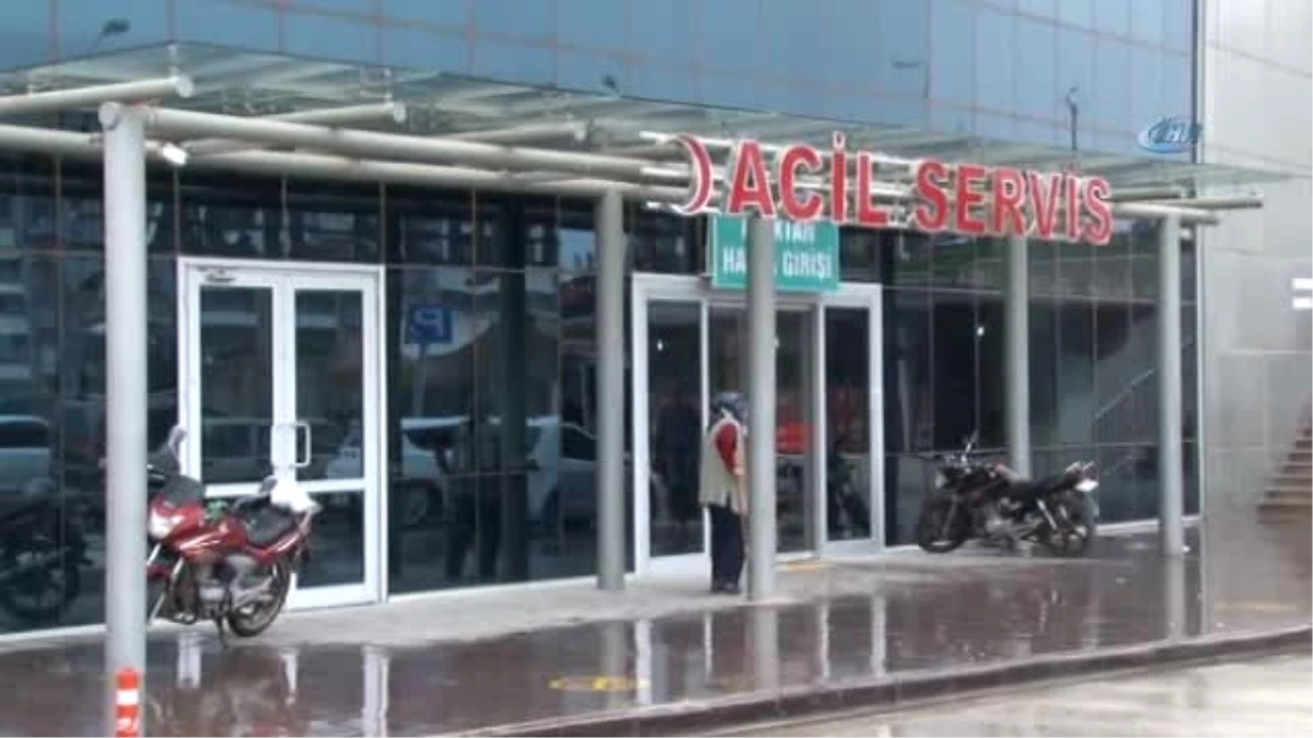 Teröristlerden Kalatepe Karakolu\'na Havanlı Saldırı: 5\' Öso Askeri ve 2 Türk Askeri Yaralandı