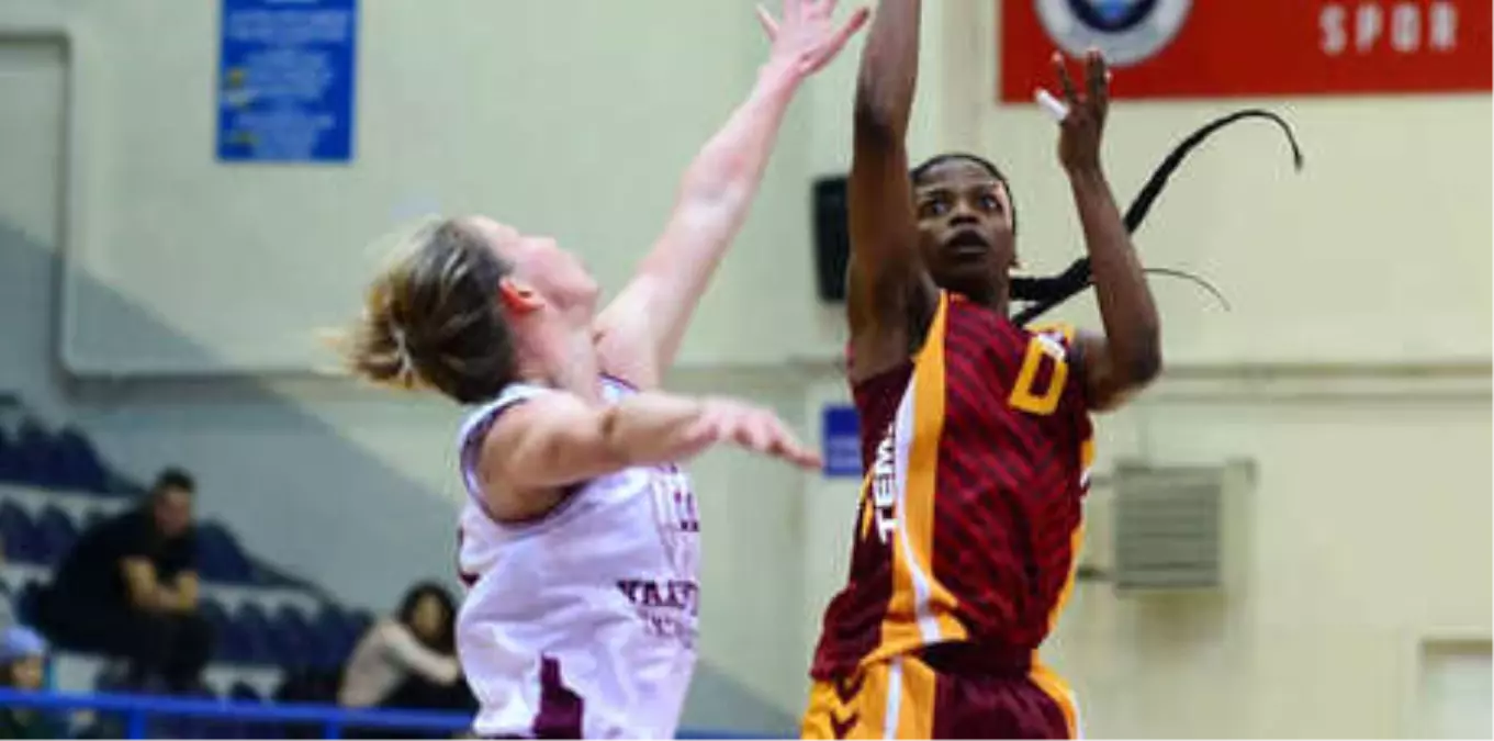 Yakın Doğu Üniversitesi-Galatasaray: 70-54