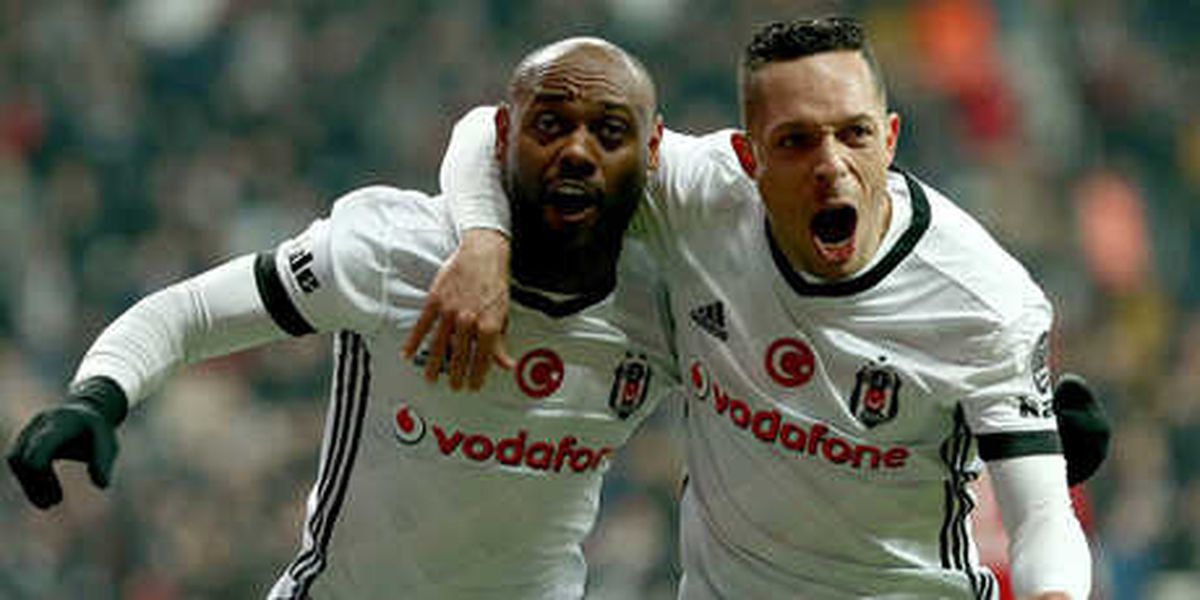 Adriano\'dan 32 Milyonluk Ret!