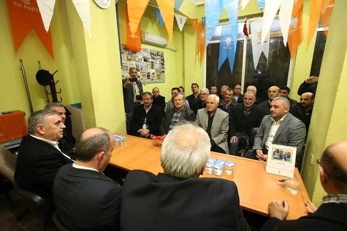 Başkan Toçoğlu Karapürçek\'e Sgm Müjdesi Verdi