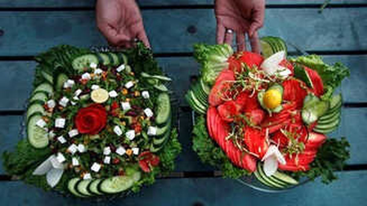 Berlin\'de Topraksız Salata Yetiştirip Sunan Restorana Büyük İlgi