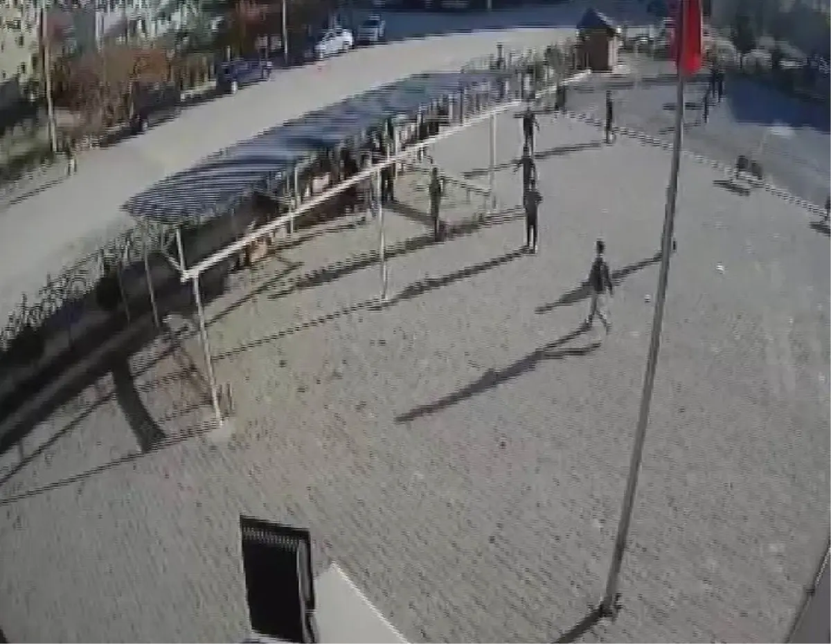 Güvenlik Kamerasına Yansıyan Darp Olayıyla İlgili Soruşturma Başlatıldı