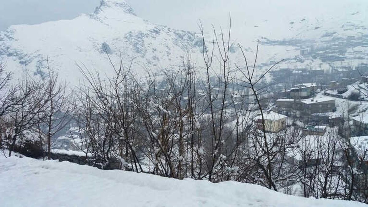 Hakkari\'de Kar Yağışı Hayatı Olumsuz Etkiledi