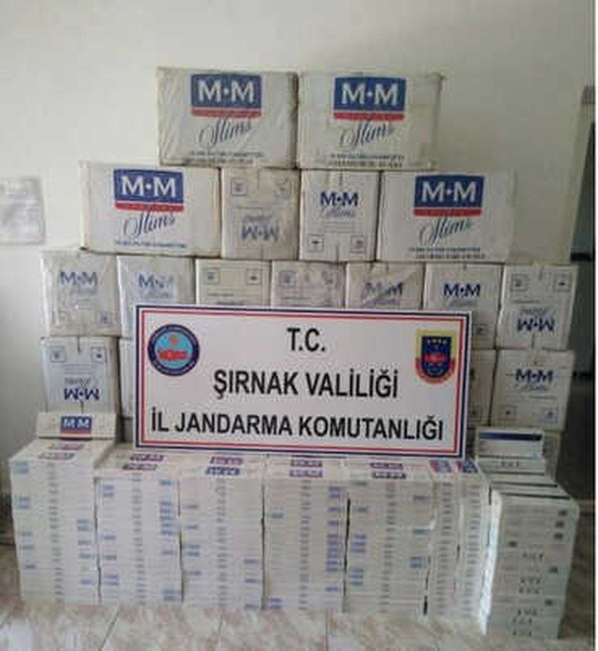 Şırnak\'ta 6 Bin 860 Paket Kaçak Sigara Ele Geçirildi