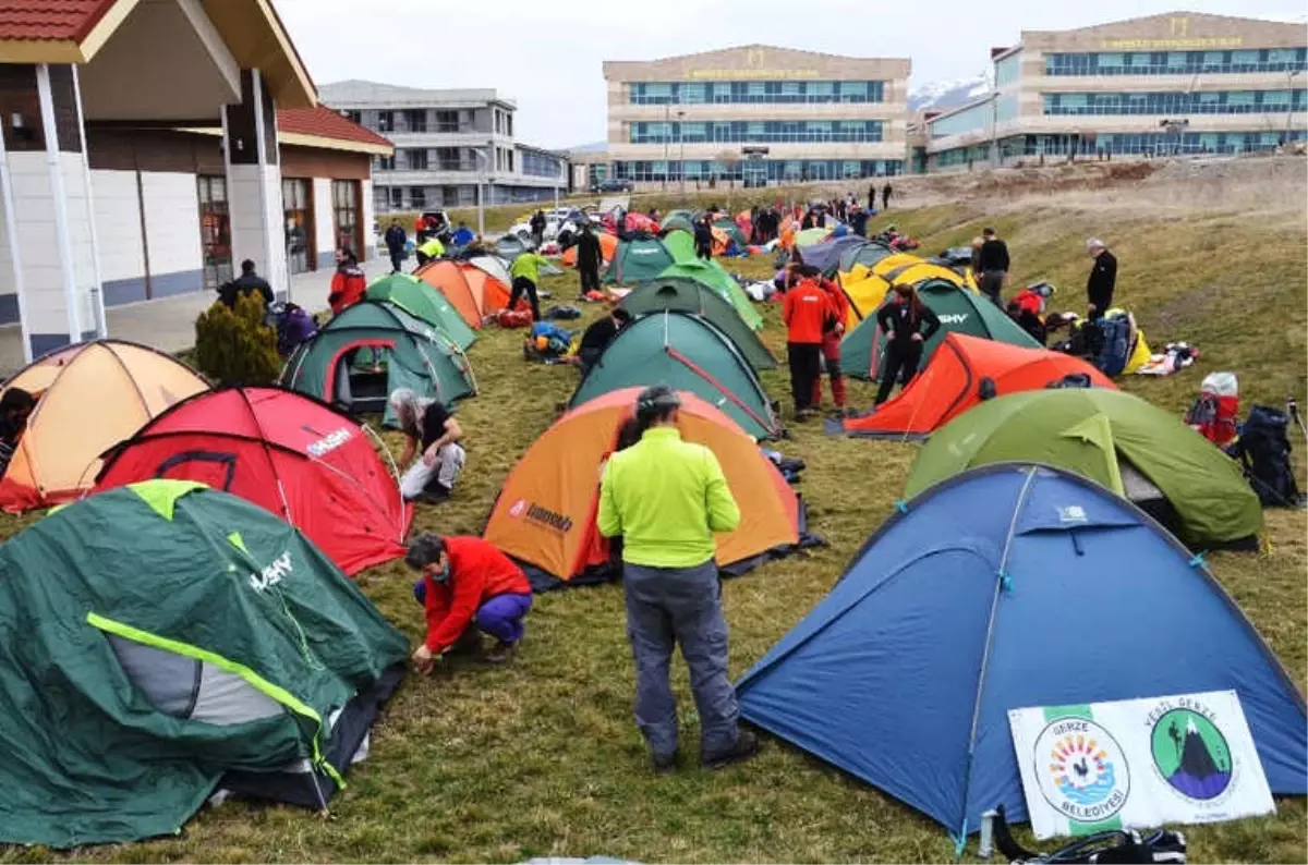 Tdf Sporcuları Eğitim İçin Muş\'a Geldi