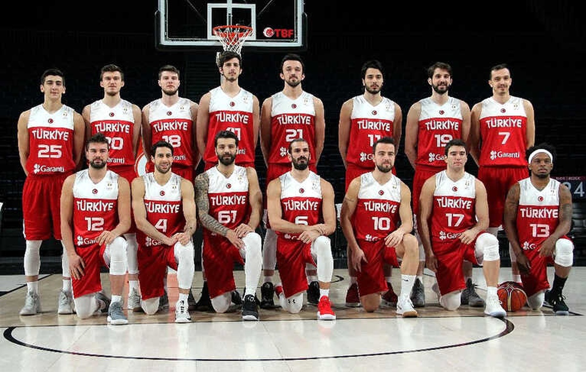 A Milli Erkek Basketbol Takım\'ı Basınla Buluştu