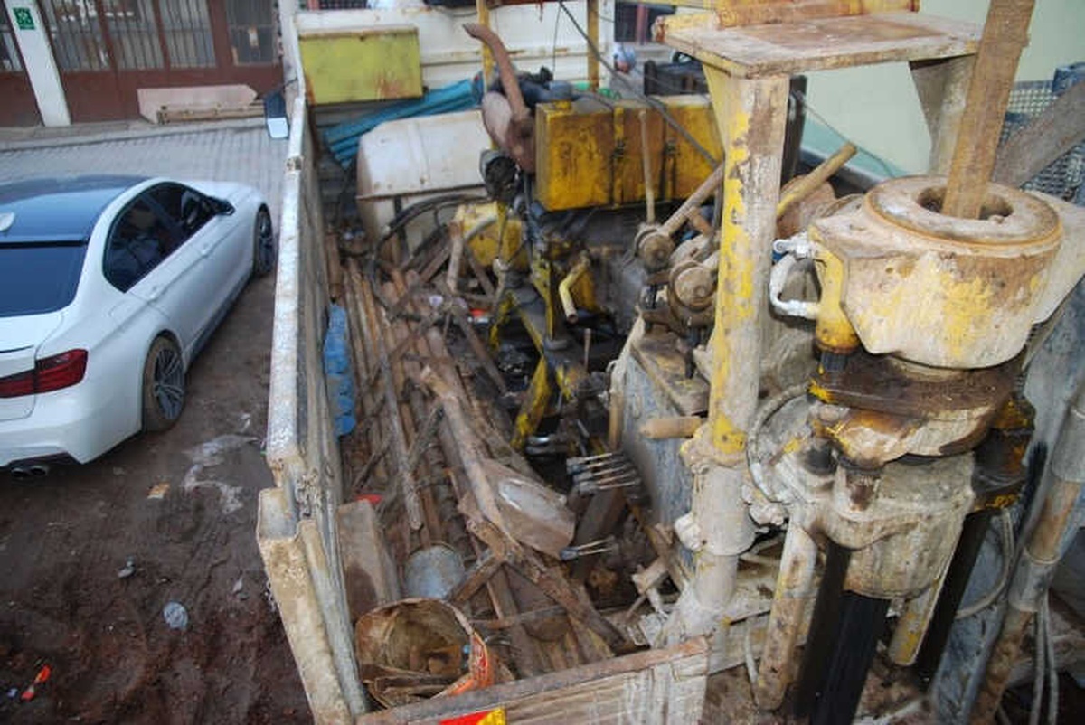 Akü Hırsızlığı Yapan Karı Koca Yakalandı