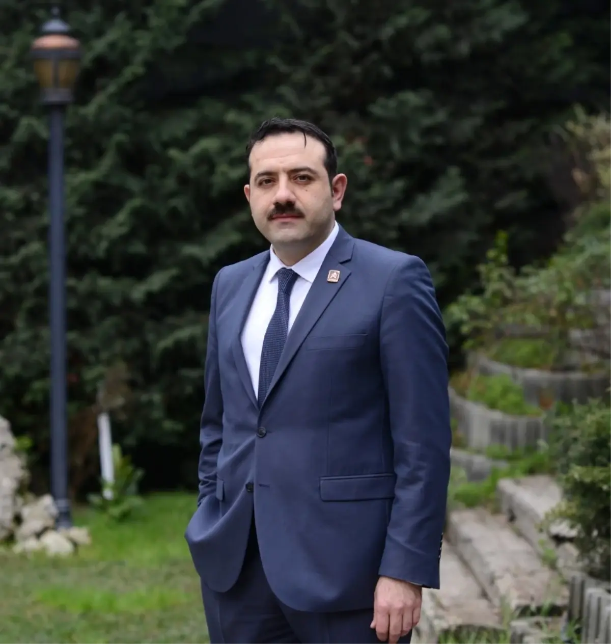 Bloke Çeke Servet Ödemeyin"