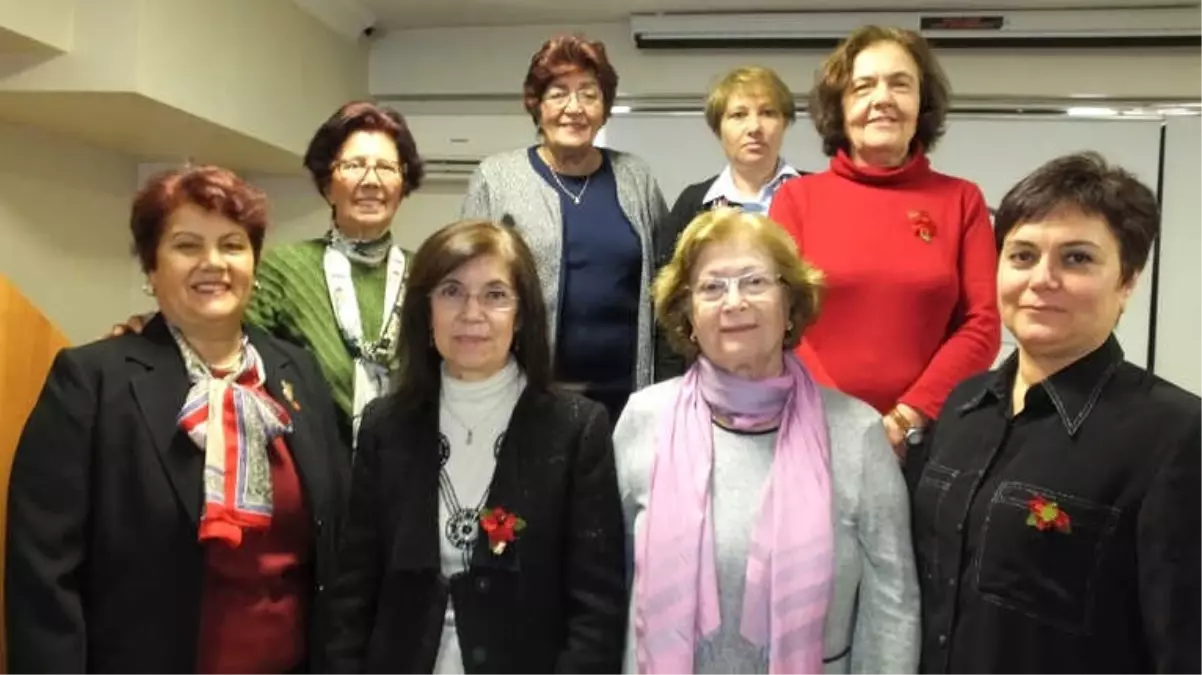 Burhaniye Yardım Sevenlerde 35 Yıllık Başkan Güven Tazeledi