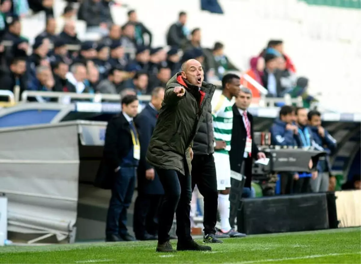 Bursaspor, Le Guen ile Devam Edecek