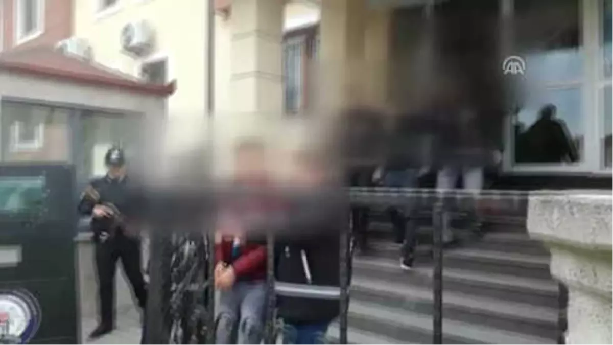 Polis Süsü Vererek Sözde Yol Uygulaması Yaptılar