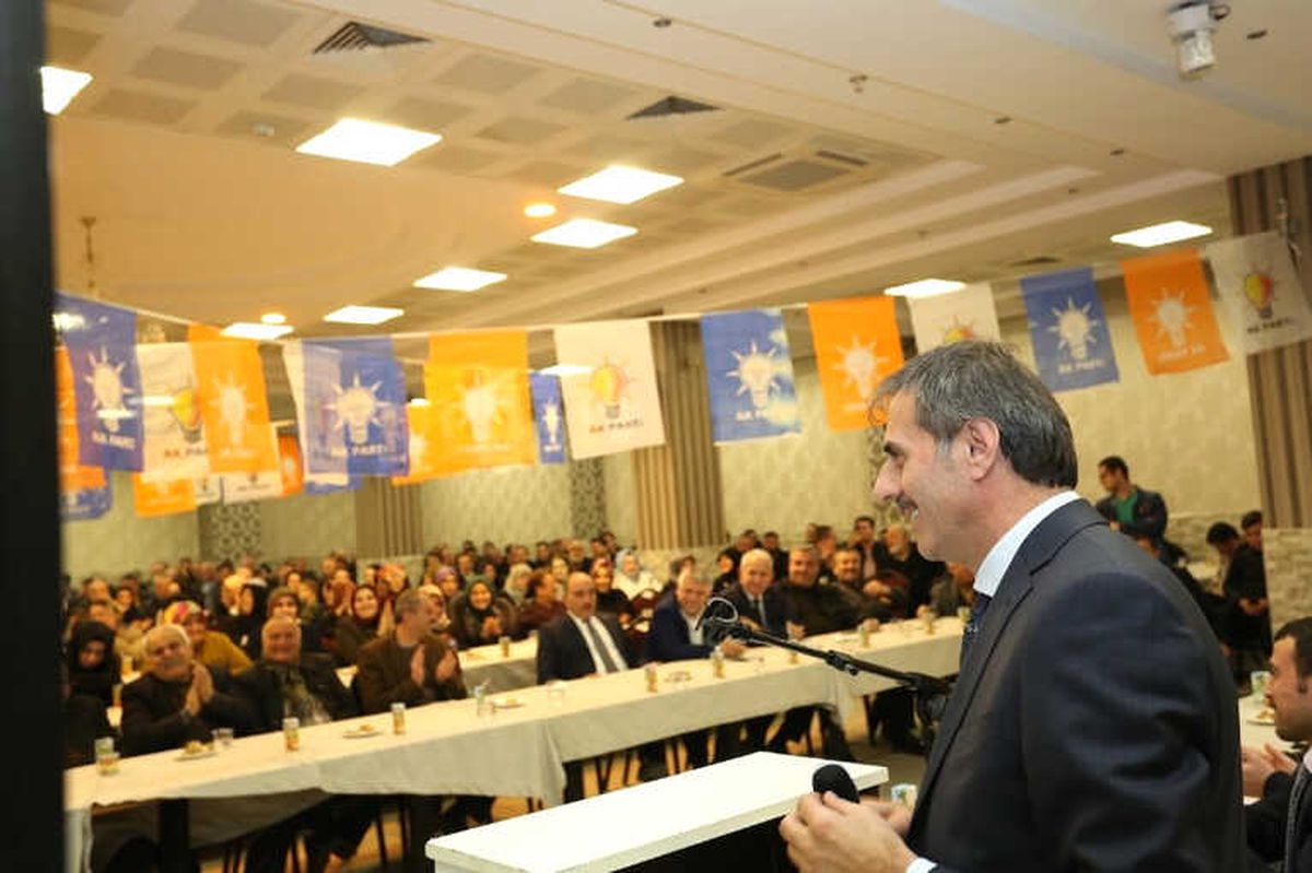 AK Parti Serdivan 52. İlçe Danışma Toplantısı Yapıldı