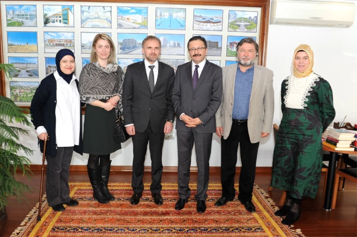 Bosna Büyükelçisi\'nden Altındağ Belediye Başkanı Tiryaki\'ye Ziyaret