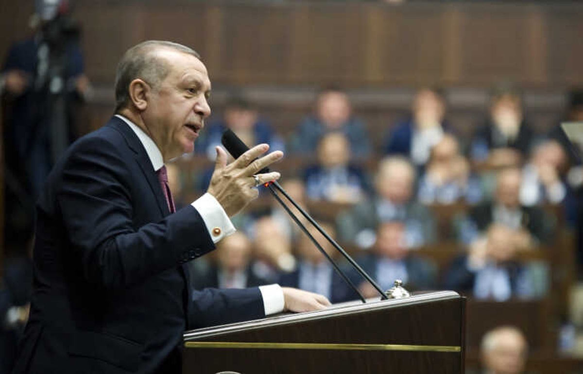 Buna Niyetlenen Herkes Birer Birer Toprağa Gömülüyor"