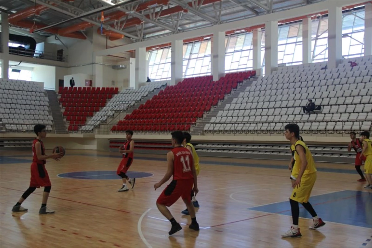 Erzincan Basketbol Grup Müsabakalarına Ev Sahipliği Yapıyor