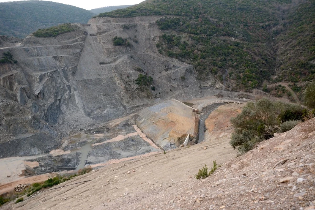 Gölecik Barajı İnşaatı Zemin Problemi Yüzünden Durdu