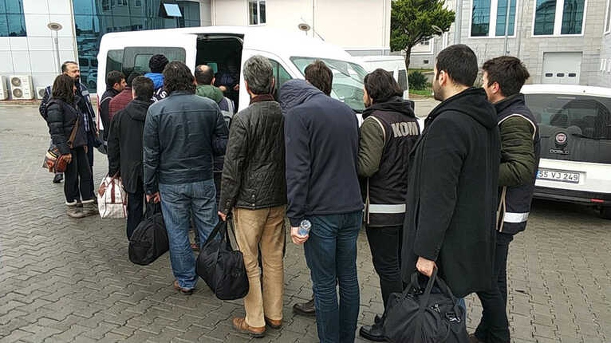 Samsun\'da Fetö\'den 2 Tutuklama, 10 Adli Kontrol