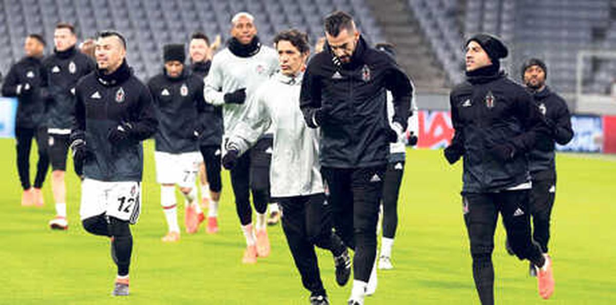 Tek Forvet Talisca Mı?