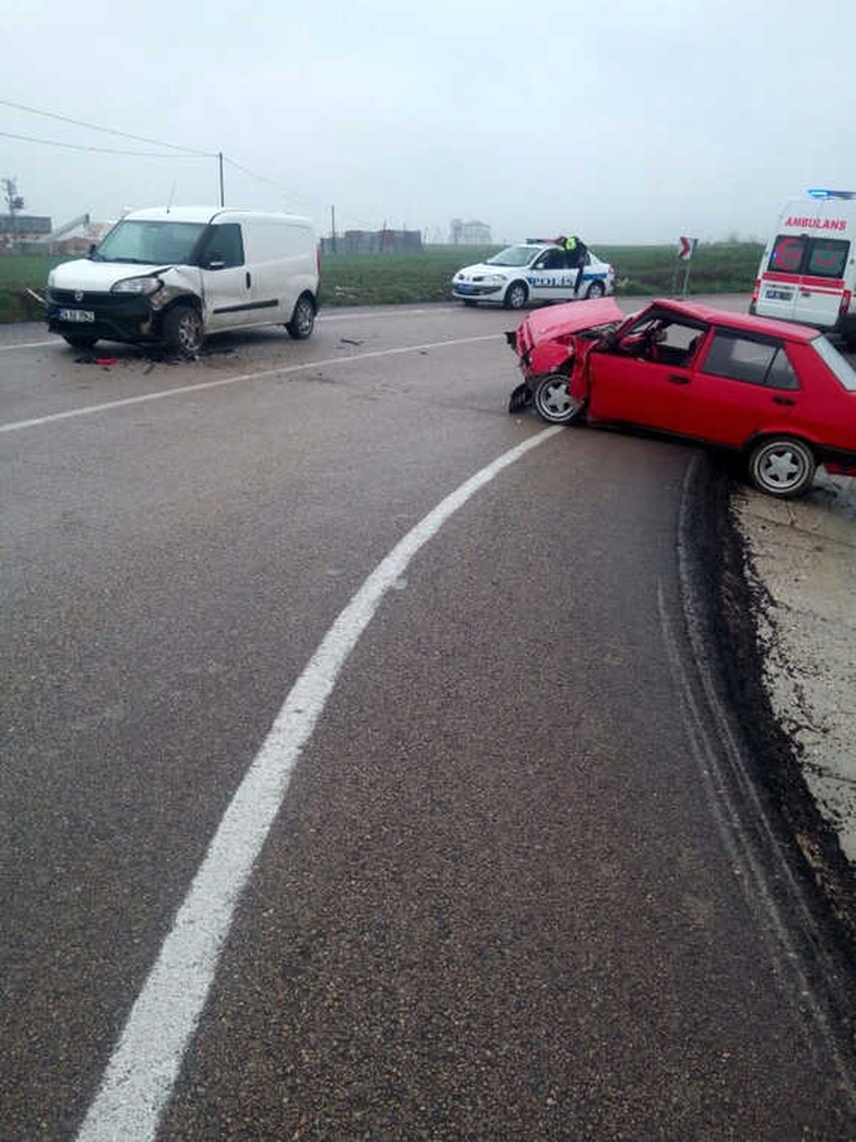 Tekirdağ\'da Trafik Kazası: 3 Yaralı