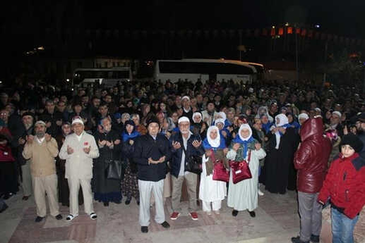 Umre Kafilesi Kutsal Topraklara Uğurlandı