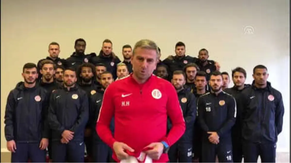 Antalyaspor\'dan "Kalbimiz Mehmetçik" ile Videosu