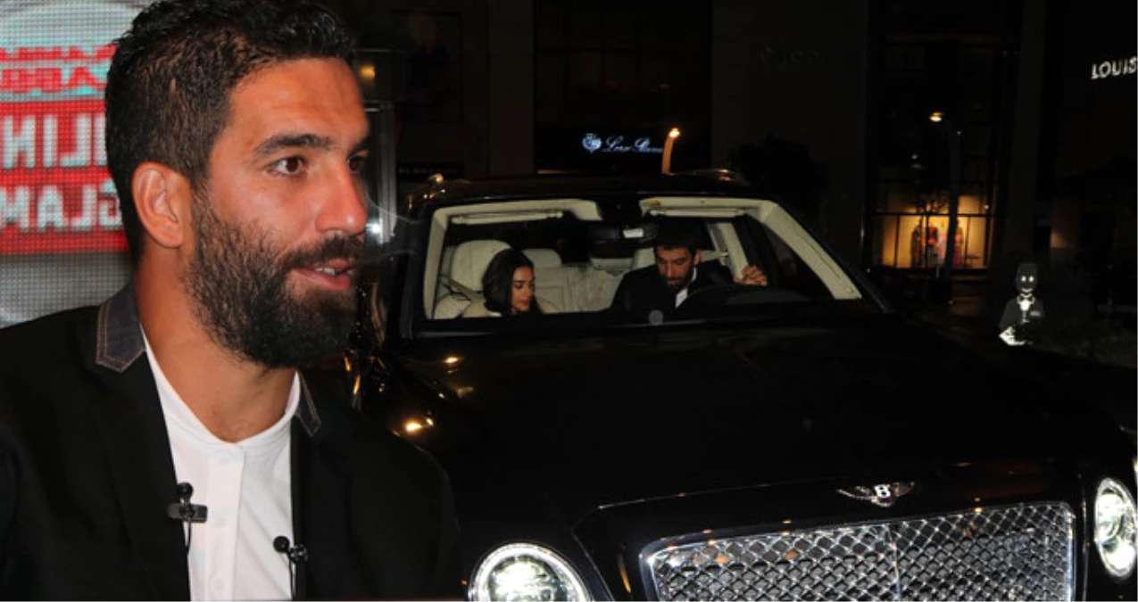 Arda Turan, 2 Buçuk Milyonluk Yeni Oyuncağıyla Gecelerde