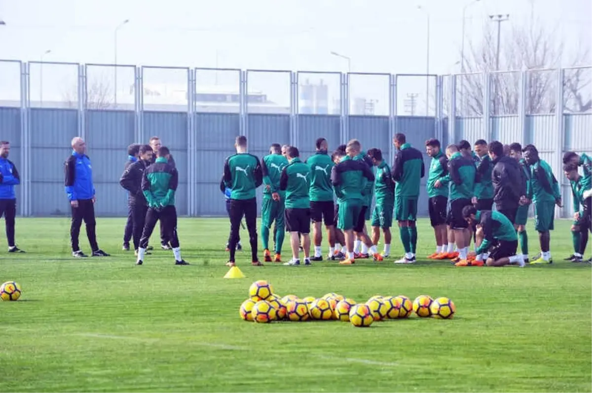 Bursaspor, Galatarasay Maçı Öncesi Moral Depoladı