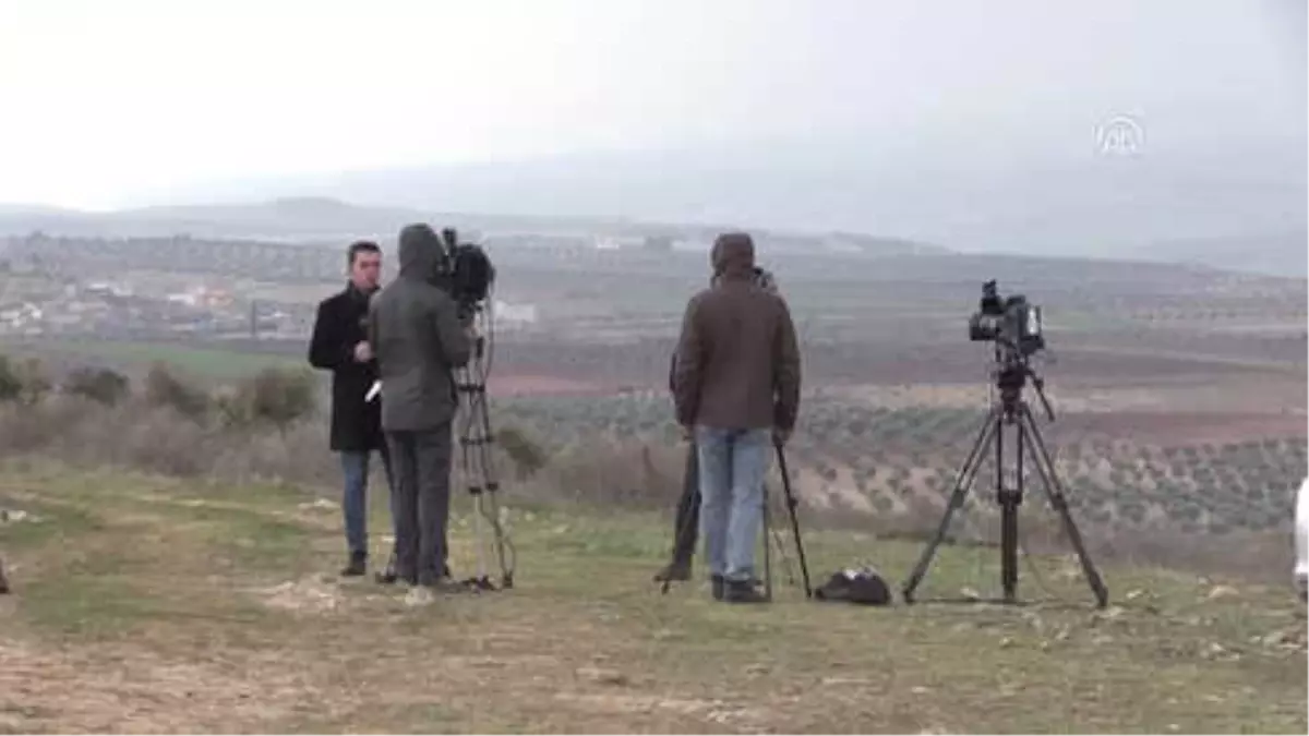 Kilis Belediyesi, Basın Mensupları İçin Çadır Kurup Yemek İkramında Bulundu