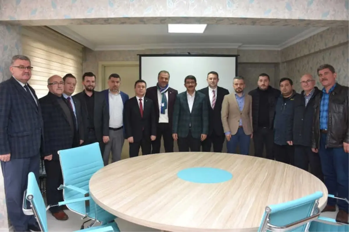 Şehzadeler Belediyesi Gençlik ve Spor Kulübü\'nde \'Özyiğit\'le Devam