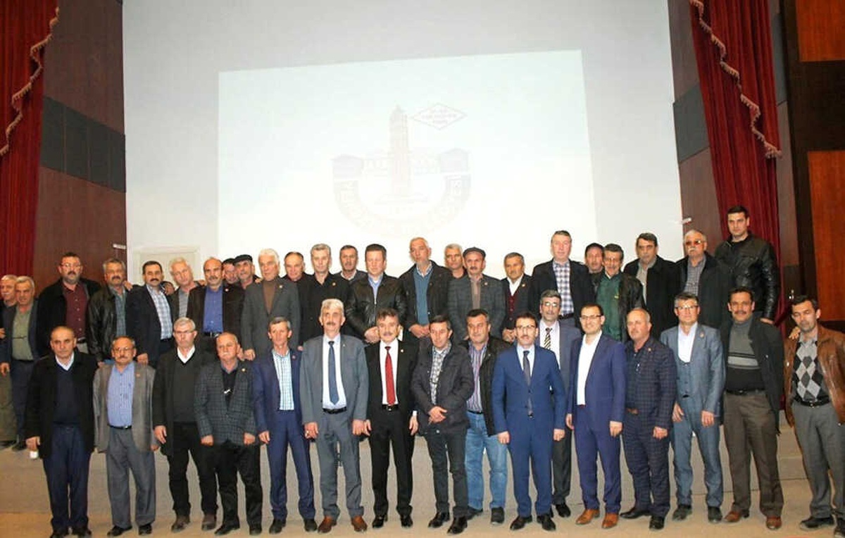Muhtarlara Belediye Yatırımları Anlatıldı