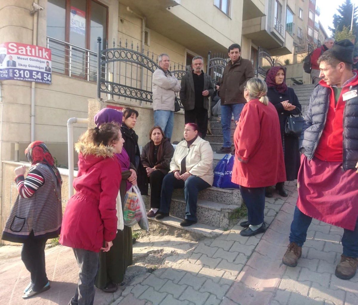 Ataşehir\'deki Bomba Paniğinin Nedeni Belli Oldu: Paketten Saat Çıktı