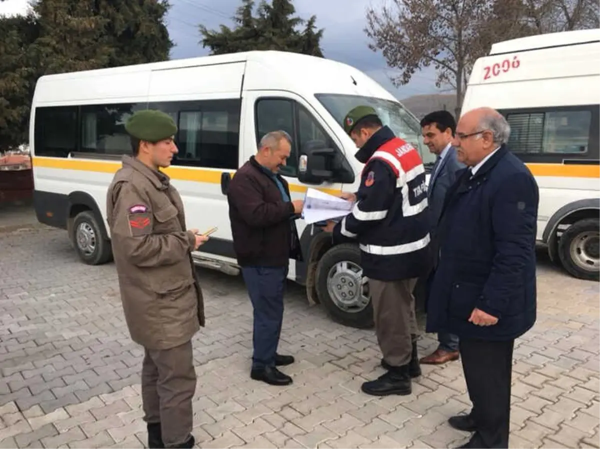 Taşımalı Eğitim Veren Okulların Servis Araçları Denetlendi