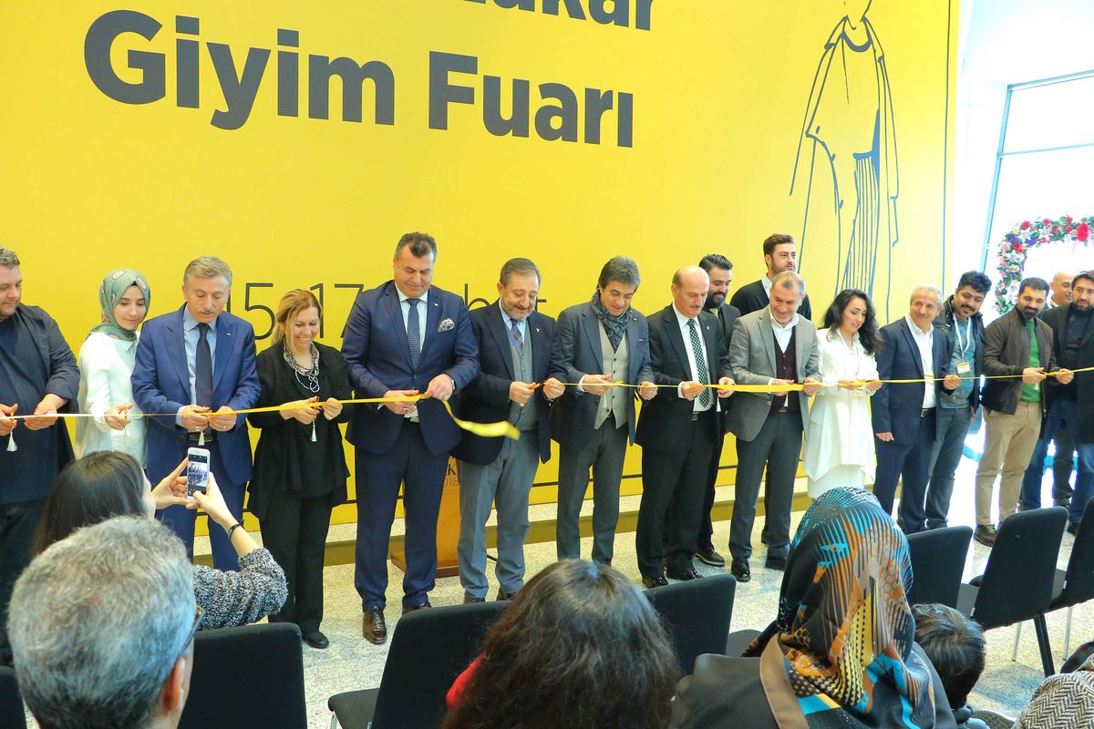 Türkiye Dünyada Muhafazakar Giyime Yön Veriyor