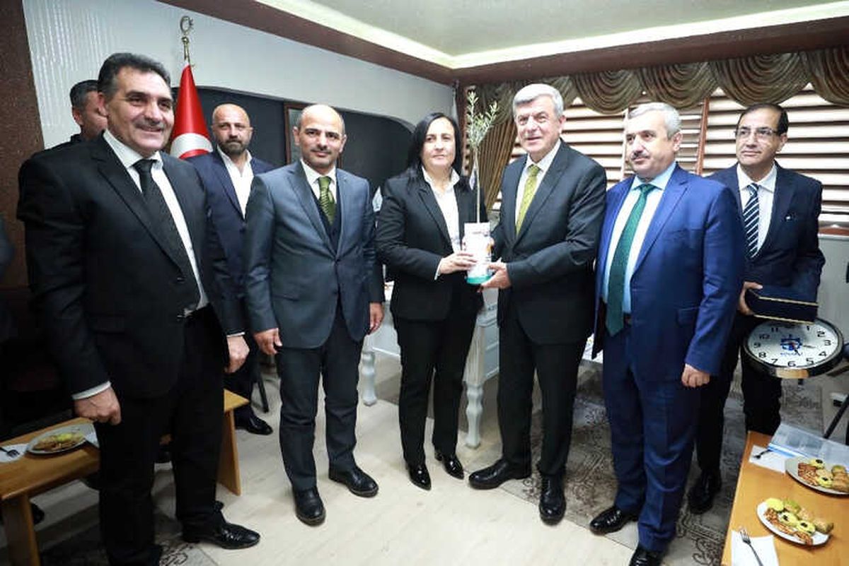 Başkan Karaosmanoğlu, Stk Ziyaretinde Bulundu