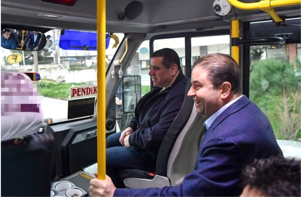 CHP\'li Başkan, Minibüse Bindi Görüntüleri "Makam Aracım" Diye Paylaştı