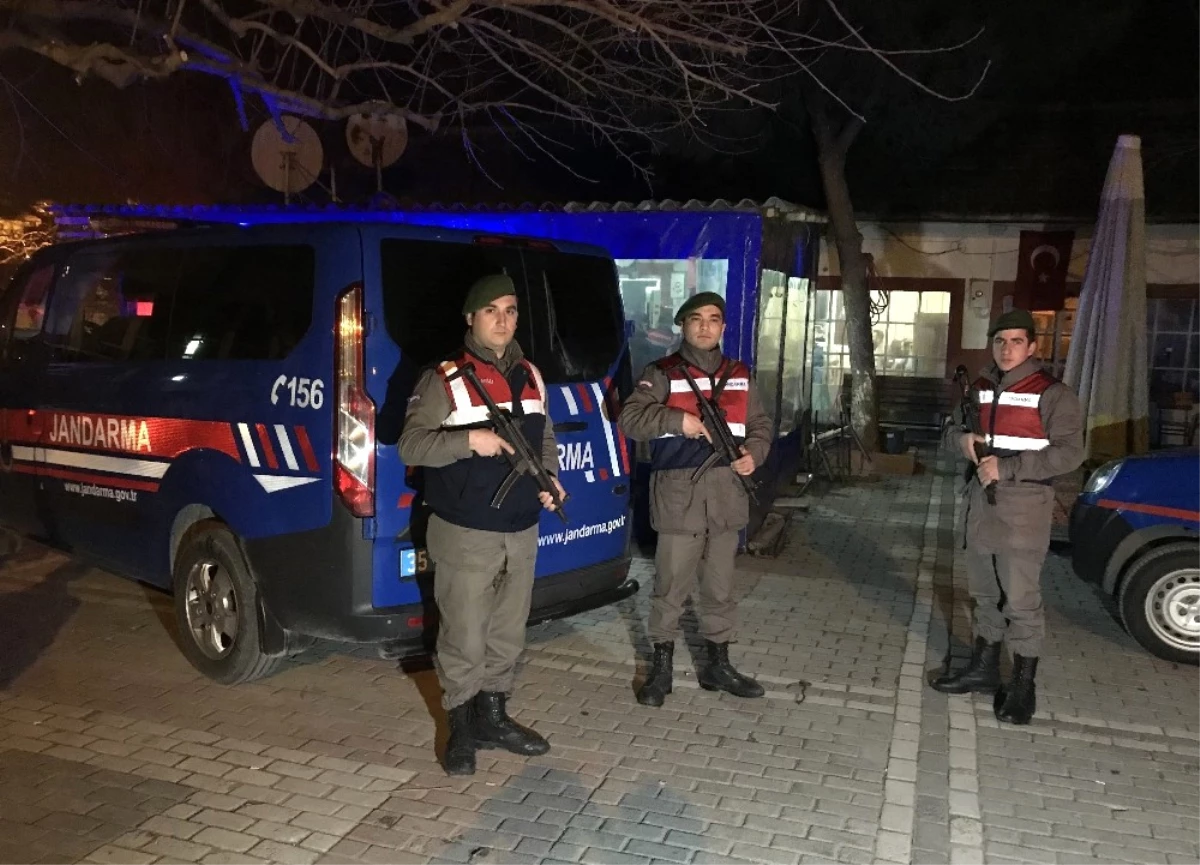 İzmir\'de Alacak Verecek Meselesi Kanlı Bitti