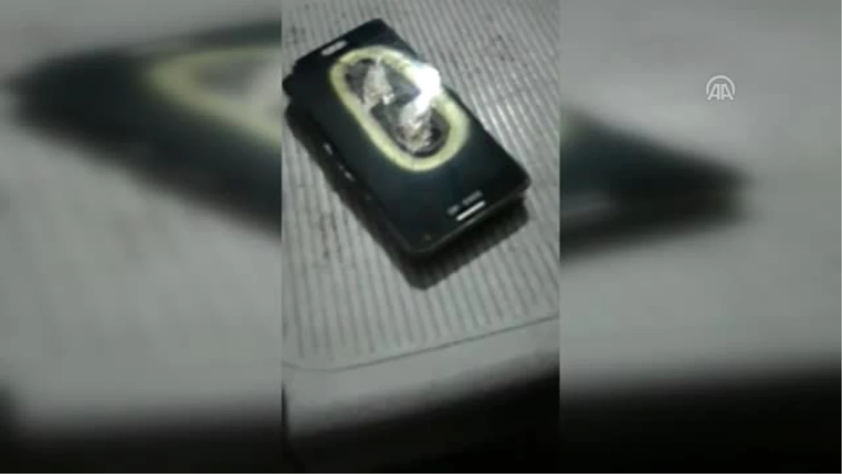 Patlayan Cep Telefonu Paniğe Neden Oldu