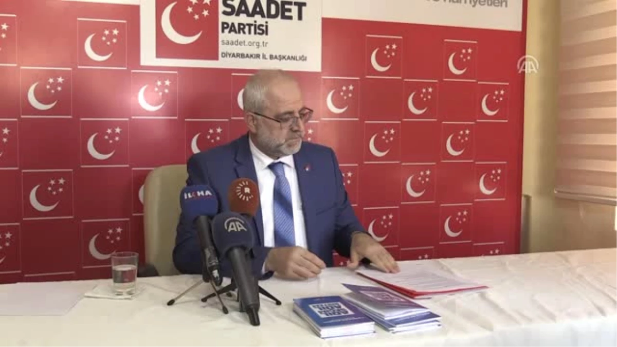 Saadet Partisi Diyarbakır İl Başkanı Bozan\'ın Basın Toplantısı