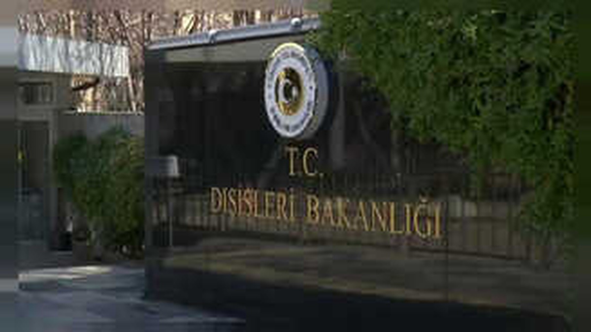 Türkiye-Hollanda Arasında Diplomatik Gerilim