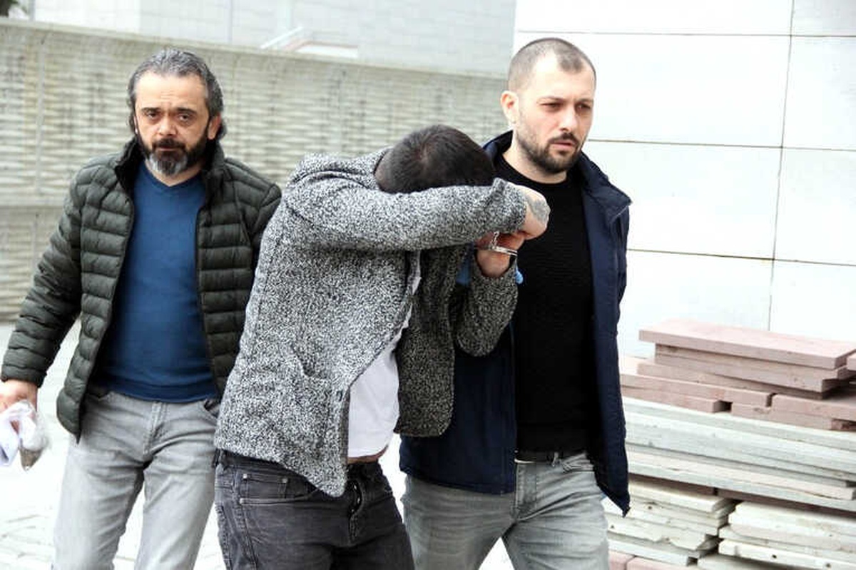 Uyuşturucu Suçundan Hapis Cezası Bulunan Şahıs Uyuşturucuyla Yakalandı